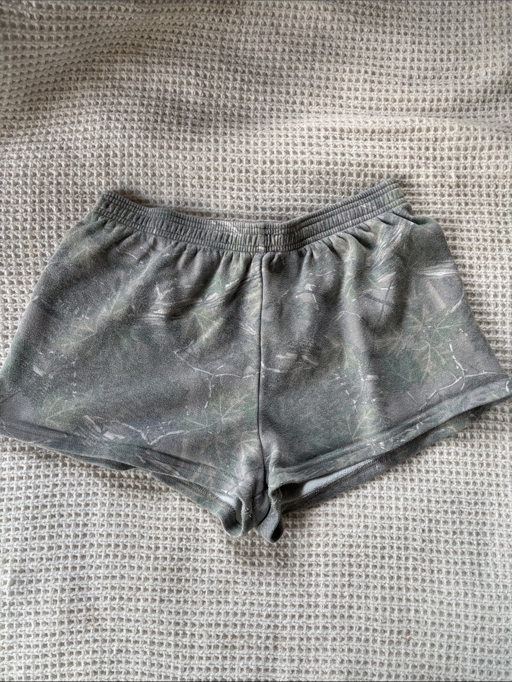 PacSun Women's Green Camo Athletic Shorts